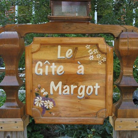 Le Gite A Margot 브로몽 외부 사진